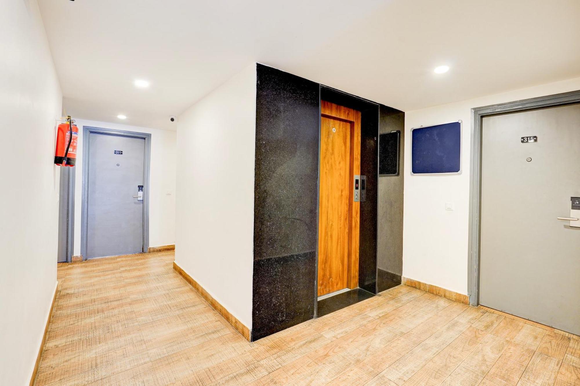 Hotel Super Townhouse Tirupati Exterior foto